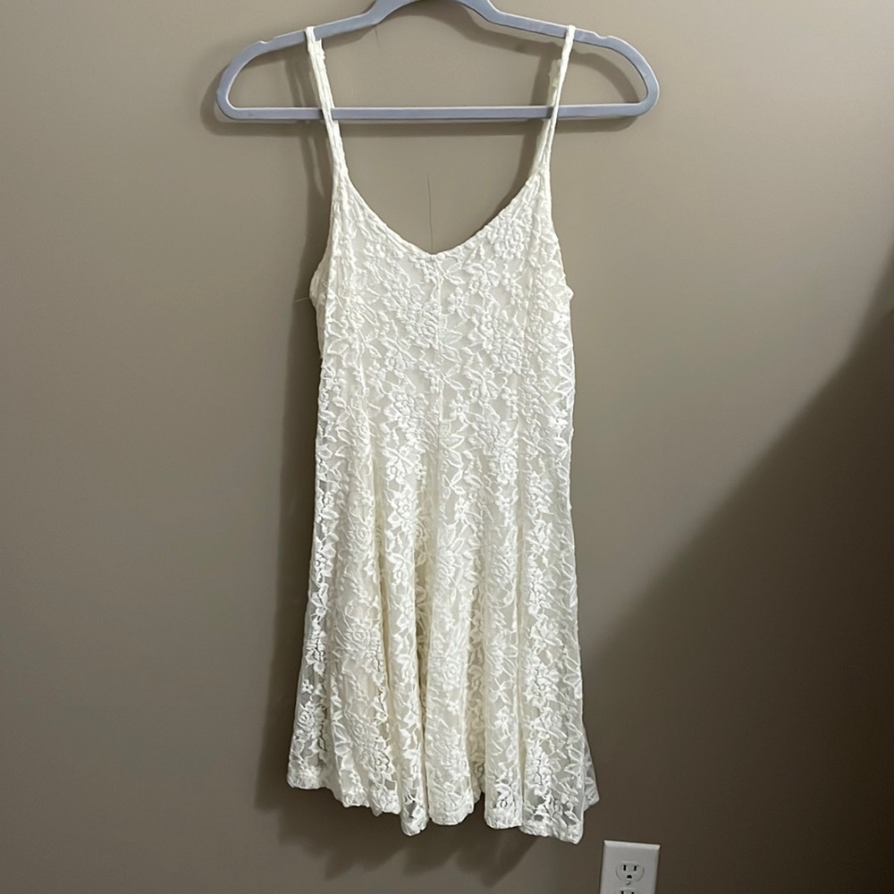 American Eagle Cream White Lace Dress size medium